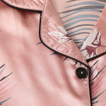 Conjunto de pijama de cetim com estampa tropical - Elfmaeve