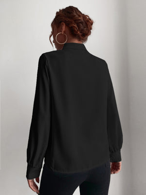 Camisa feminina com laço e manga longa - Elfmaeve