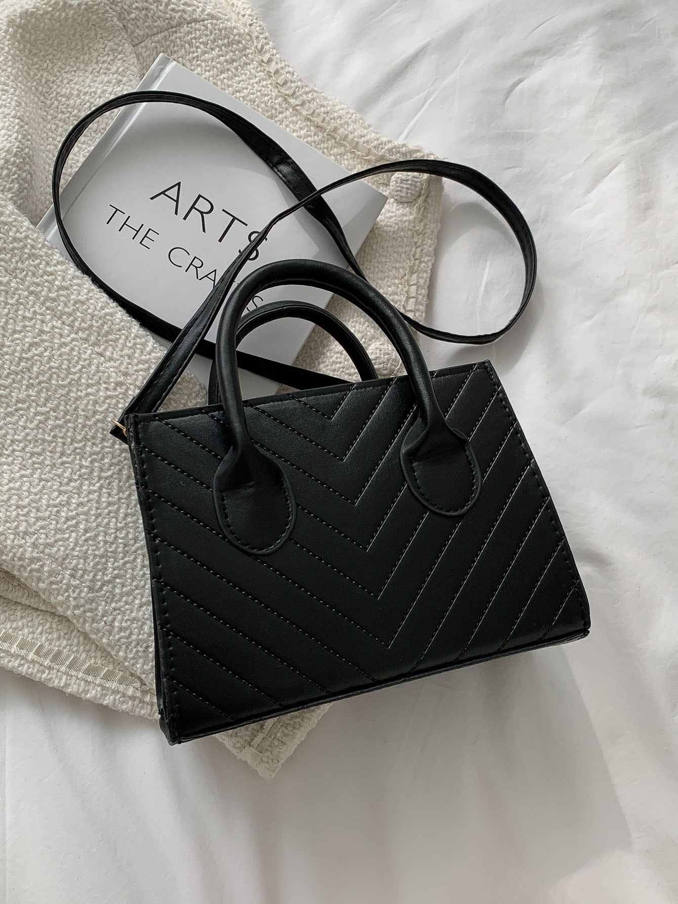 Bolsa feminina de mão Elfmaeve - Elfmaeve