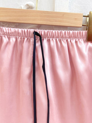 Conjunto de Pijama de Cetim Elfmaeve - Elfmaeve