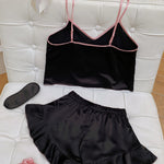 Conjunto de Pijama de Cetim com Babados Elfmaeve - Elfmaeve