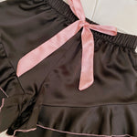 Conjunto de Pijama de Cetim com Babados Elfmaeve - Elfmaeve