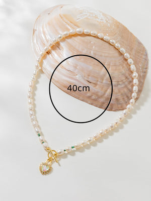 Colar de pérolas com pingente de coração de strass - Elfmaeve